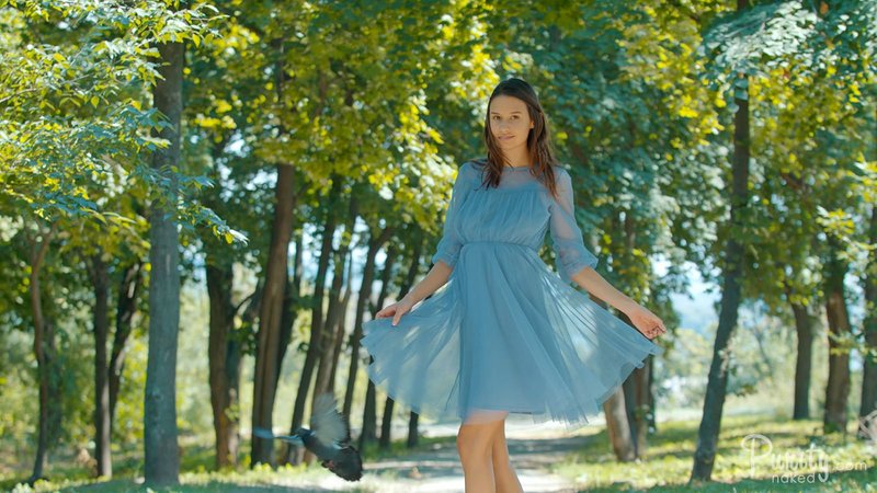 Мадина, 19 лет, 2 размер груди
